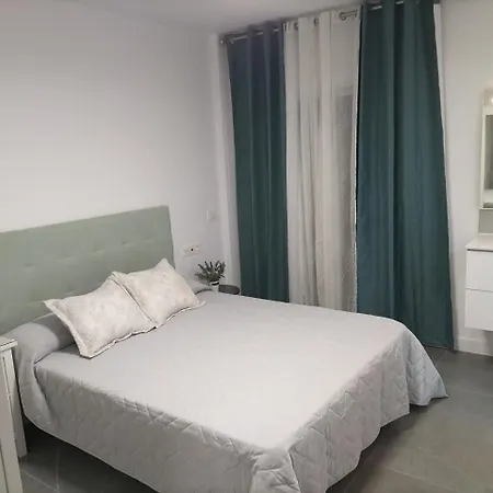 Caletillas Black Sand, Wifi, Terrace & Swimming Pool Candelaria